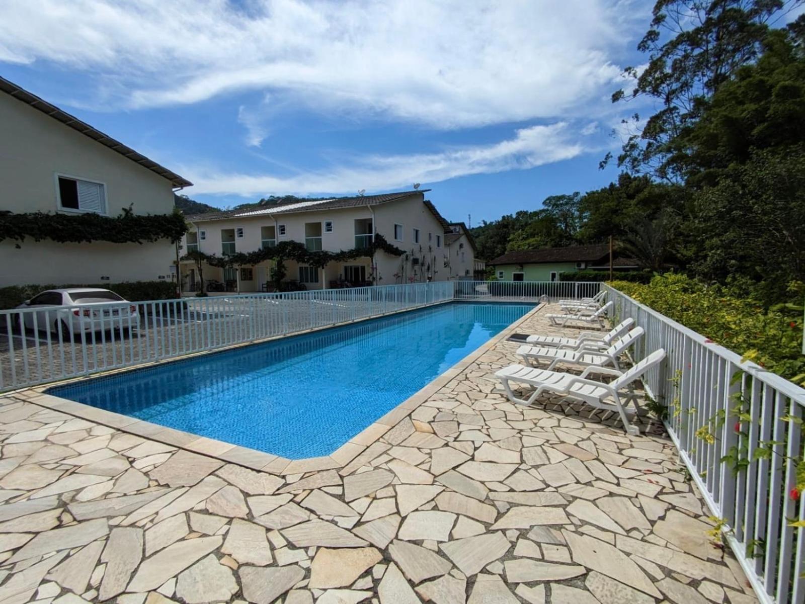 Casa Condominio Juquehy 100 M Do Centrinho Жукеі Екстер'єр фото